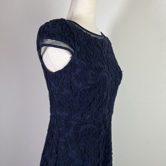 Adrianna Papell Fit and Flare Lace Dress Size 6P Blue Navy Cap Sleeve Formal - Picture 16 of 16